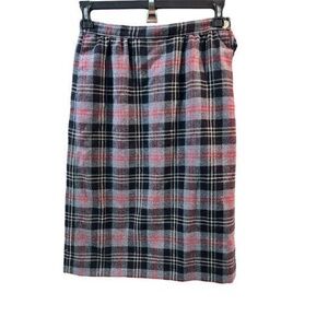 Pendleton Skirt Womens Size 10 Black Red Grey Plaid Wool Tartan USA Vintage